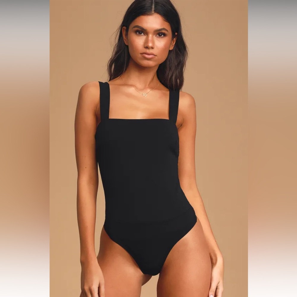 Symbolize black sleeveless bodysuit Lulu’s basics